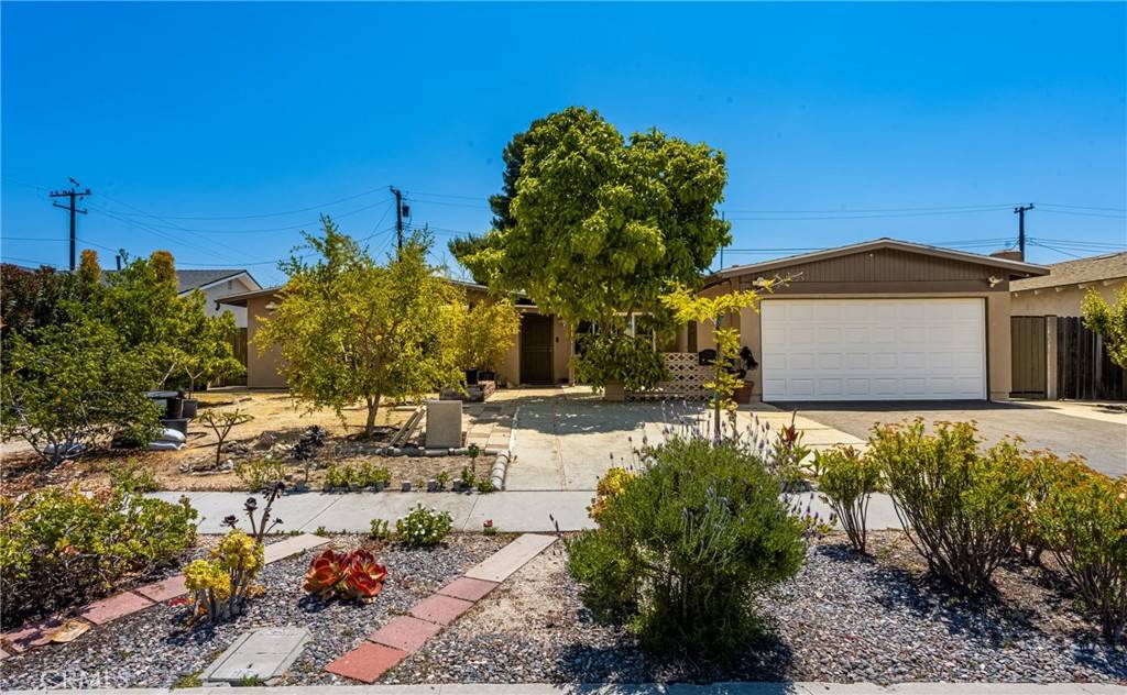 Anaheim, CA 92806,1108 S Groveland PL