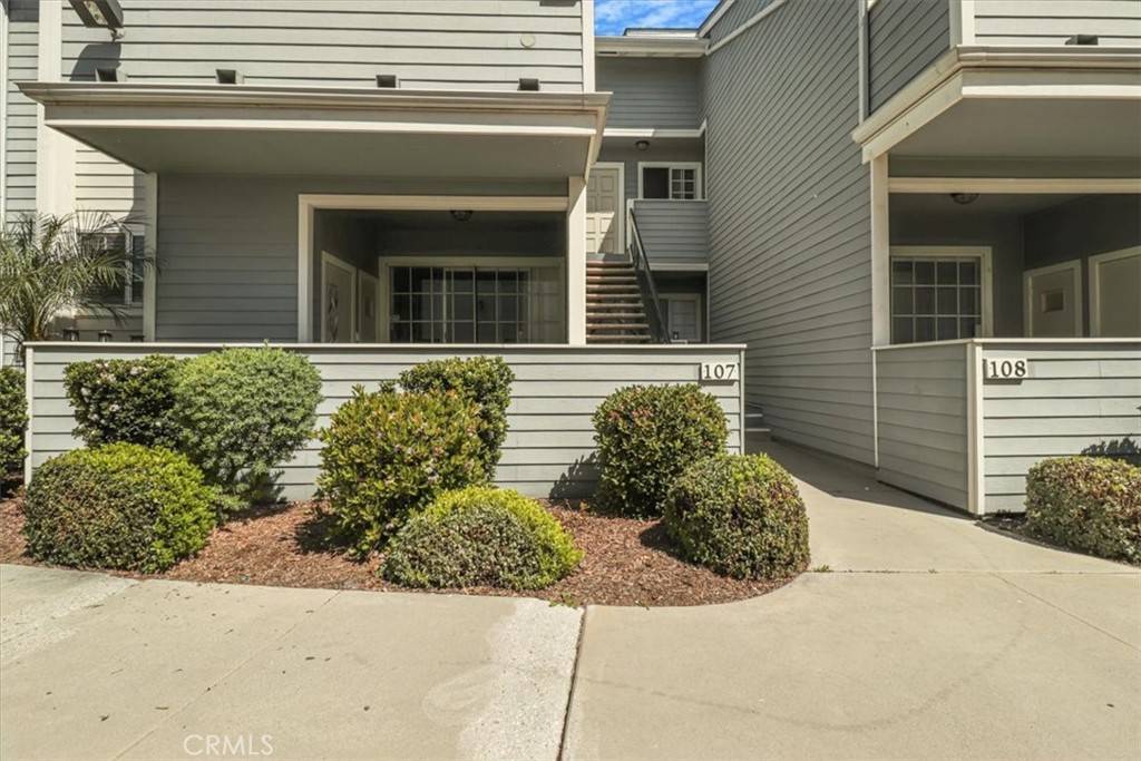 Azusa, CA 91702,777 S Citrus AVE #107