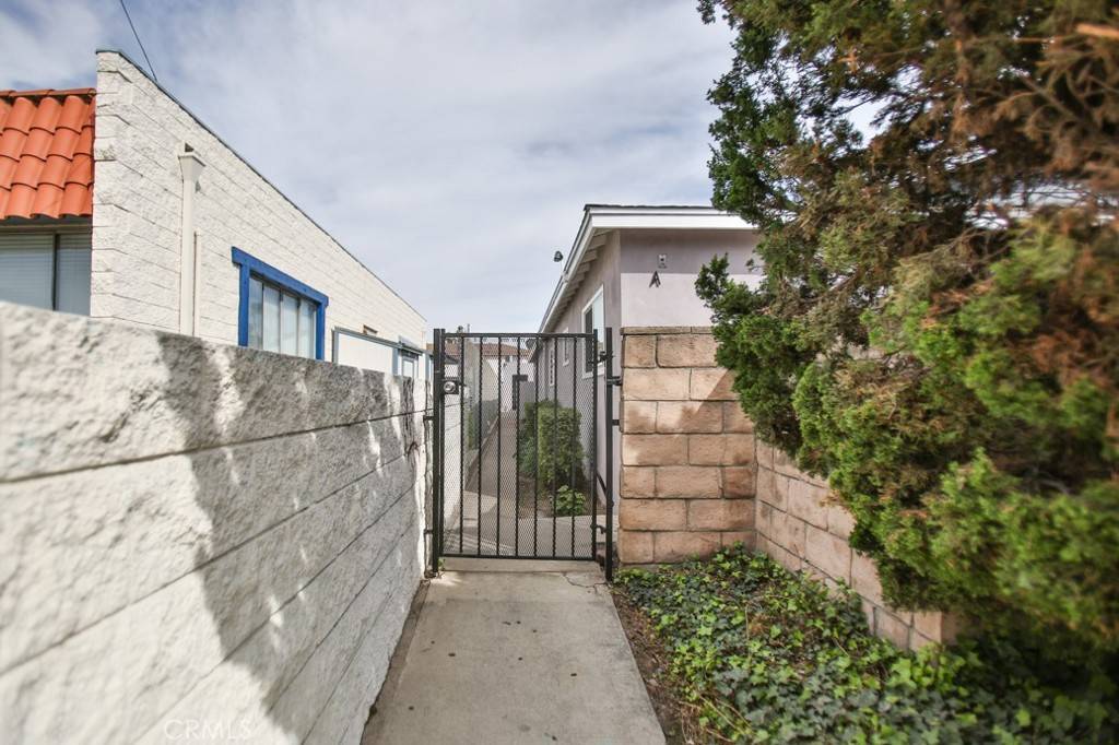 Fullerton, CA 92831,1608 N Placentia AVE