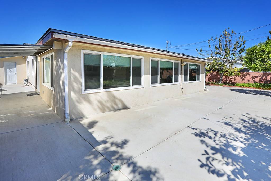 Anaheim, CA 92802,1662 W Chateau PL