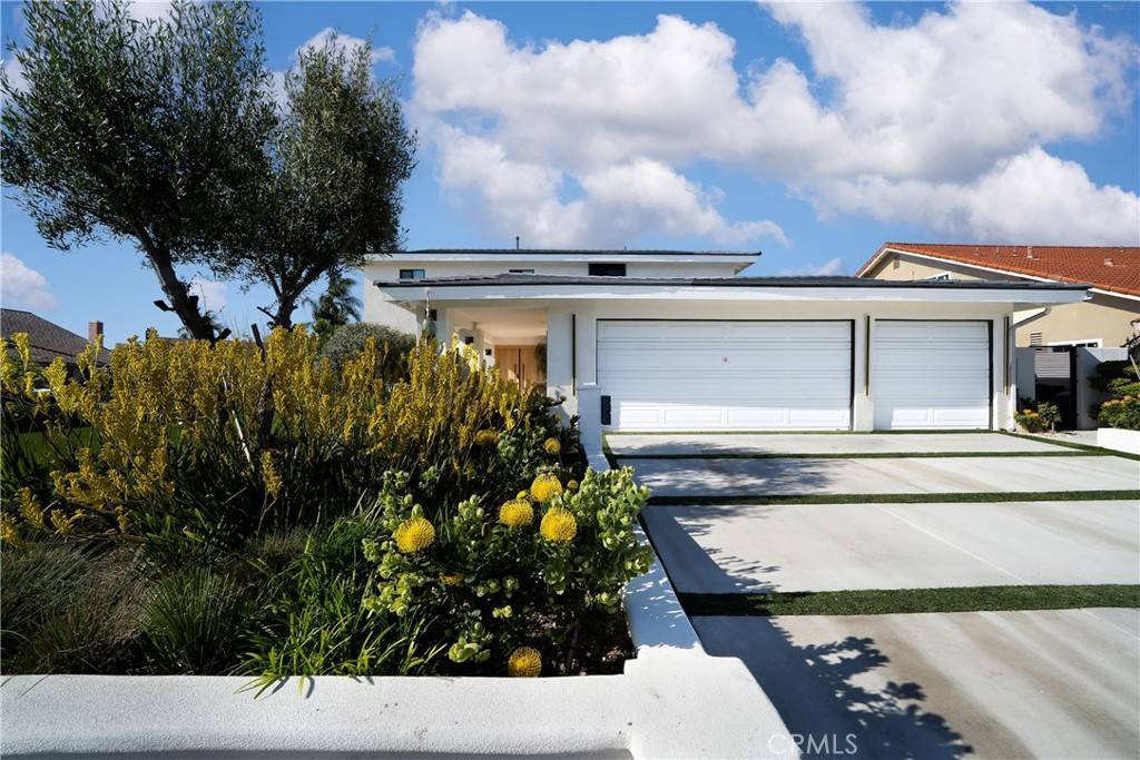 Fountain Valley, CA 92708,9795 Mistletoe AVE