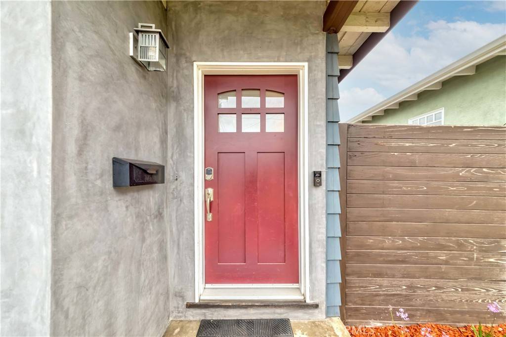 Long Beach, CA 90814,4512 E Vermont ST