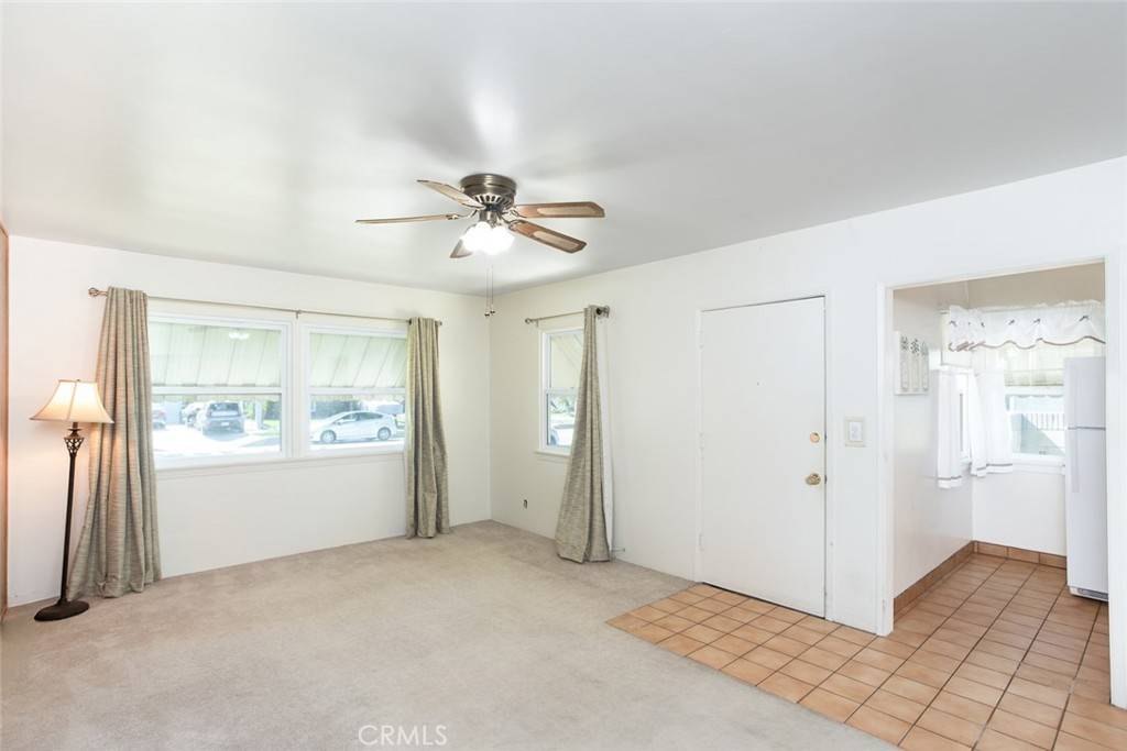 Fullerton, CA 92832,327 E Ash AVE