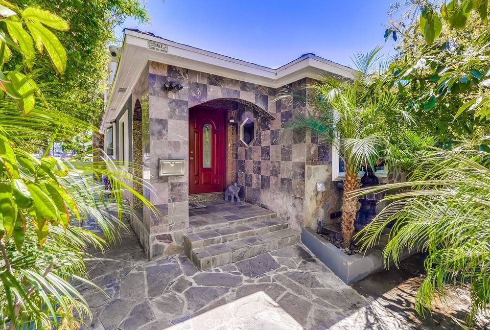 Downey, CA 90241,11804 Samoline AVE