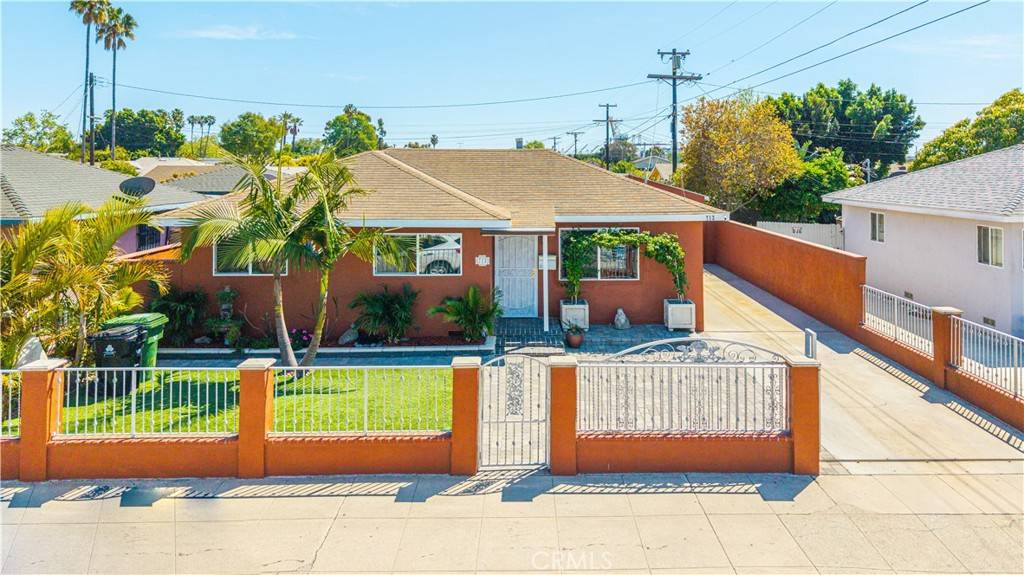 Wilmington, CA 90744,712 W F ST