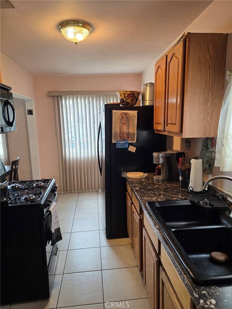 1127 E Joel ST Carson, CA 90745