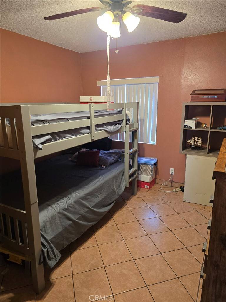 1127 E Joel ST Carson, CA 90745