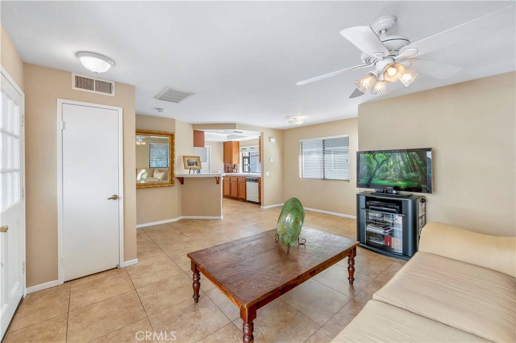 Aliso Viejo, CA 92656,56 Coventry LN #293