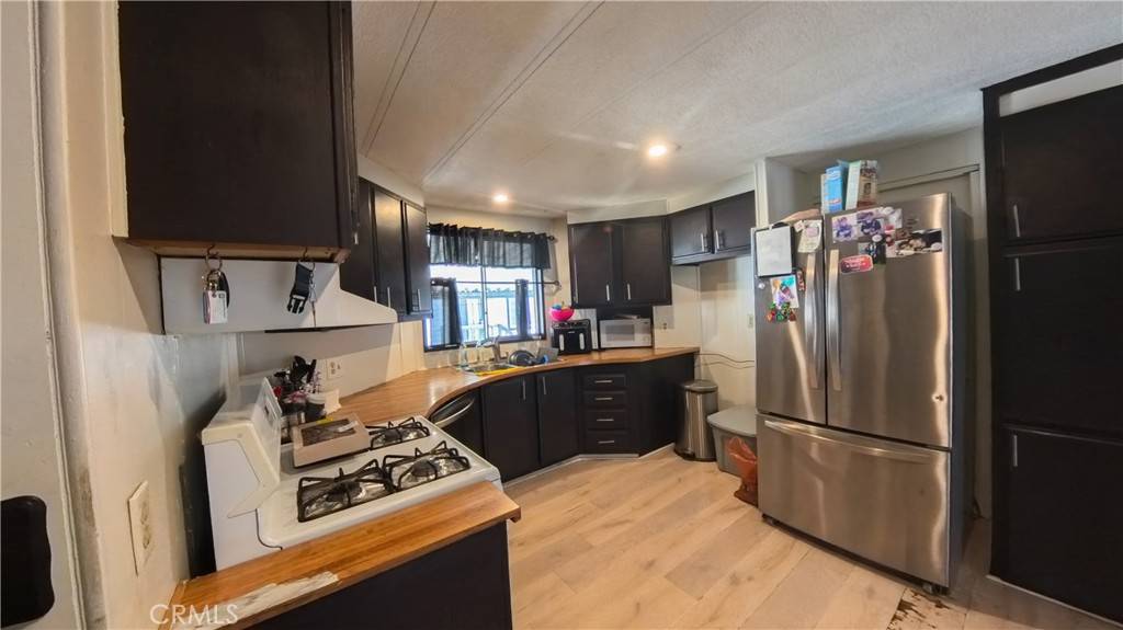 Cypress, CA 90630,9080 Bloomfield AVE #212