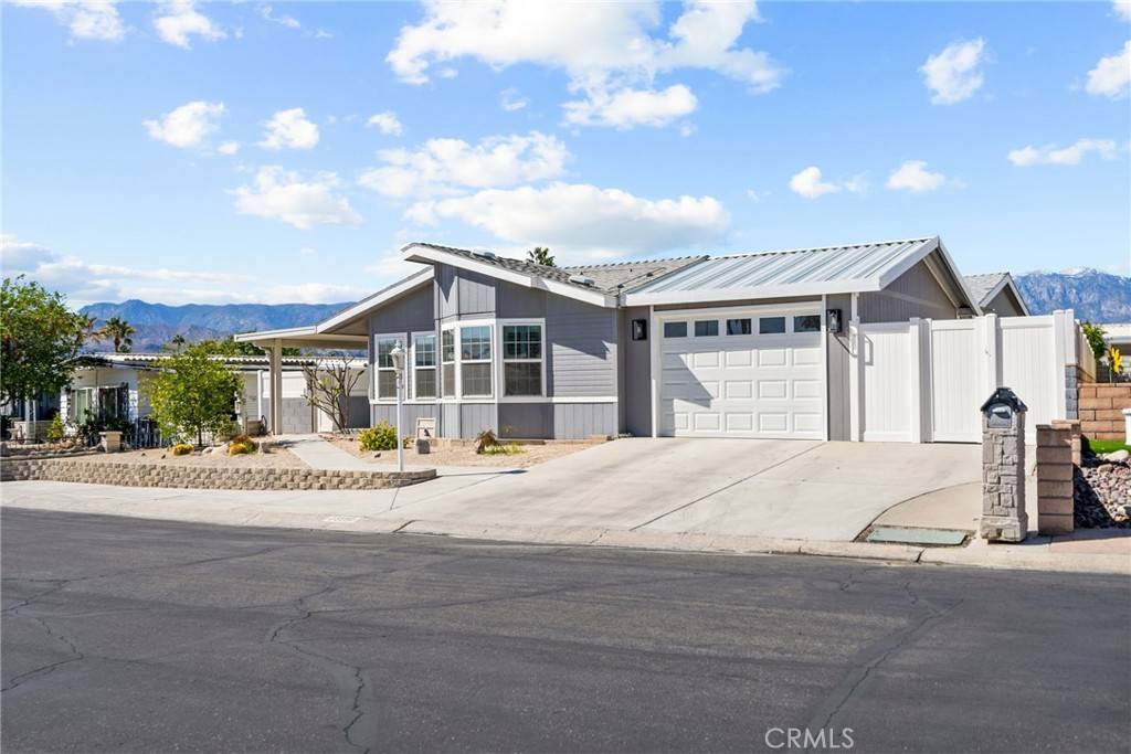 Palm Desert, CA 92260,73550 Cabazon Peak DR