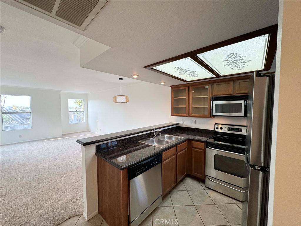 Long Beach, CA 90815,3440 Hathaway AVE #323