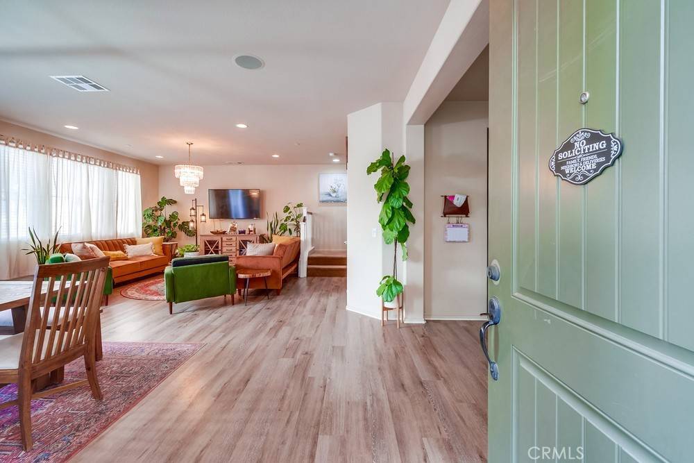 Temecula, CA 92592,27993 Calle Casera #158