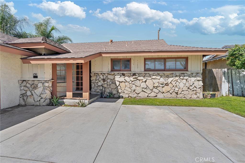 Garden Grove, CA 92840,12581 Spinnaker ST