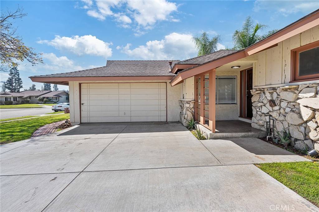 Garden Grove, CA 92840,12581 Spinnaker ST