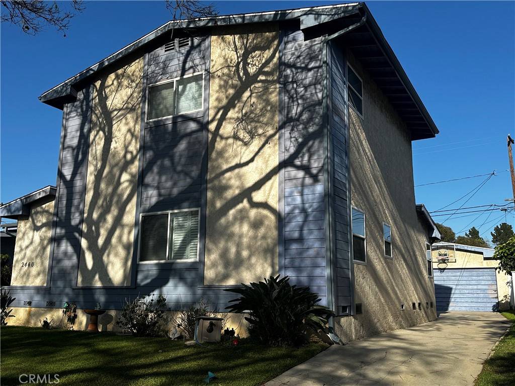 Long Beach, CA 90815,2440 Ostrom AVE