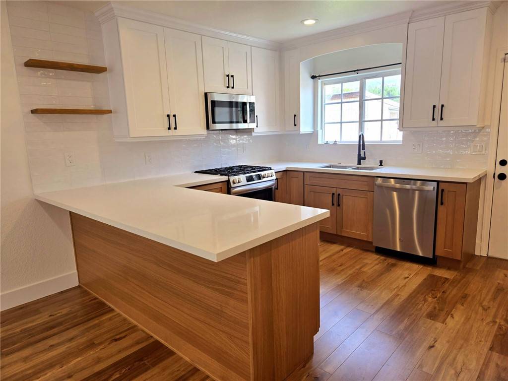 Brea, CA 92821,310 S Orange AVE