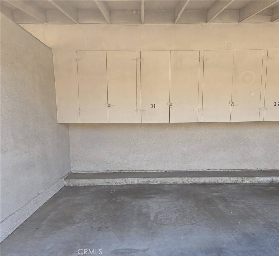 Seal Beach, CA 90740,1540 270L N Northwood RD