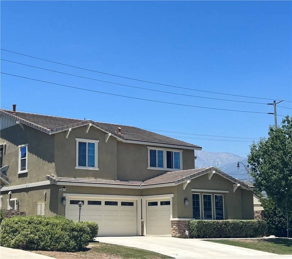 Fontana, CA 92336,6974 Canterra WAY