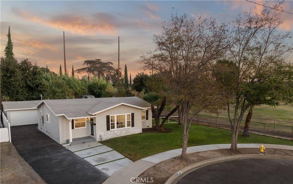 Glendora, CA 91740,1260 S Pennsylvania