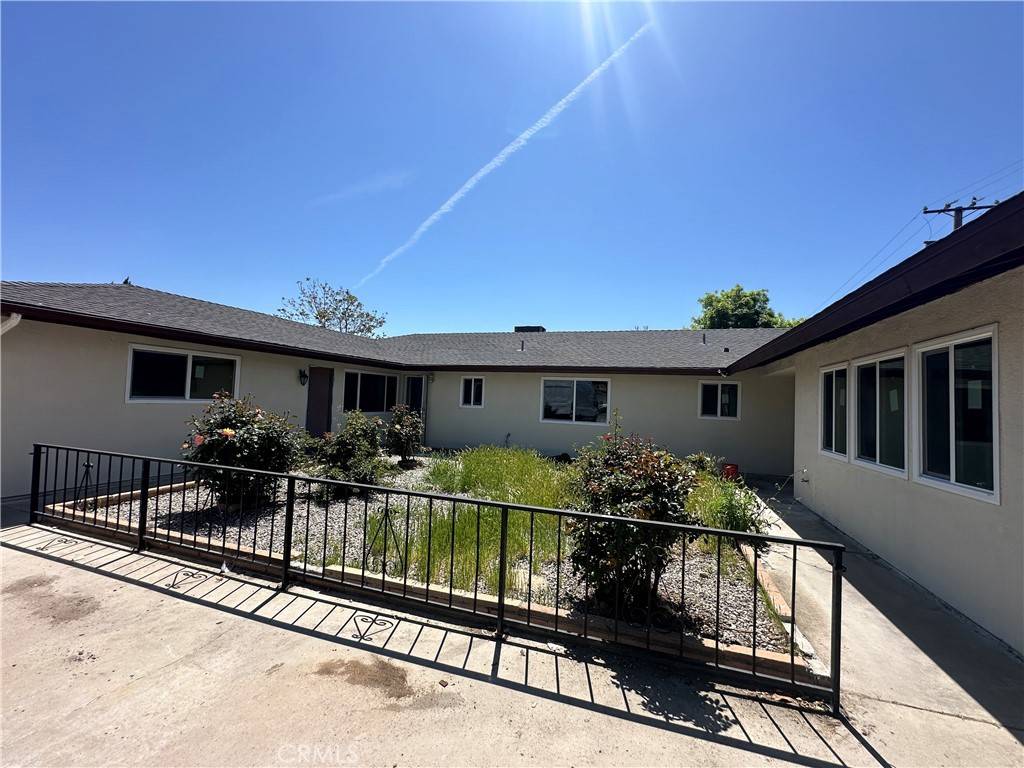 Hemet, CA 92543,875 ponderosa dr