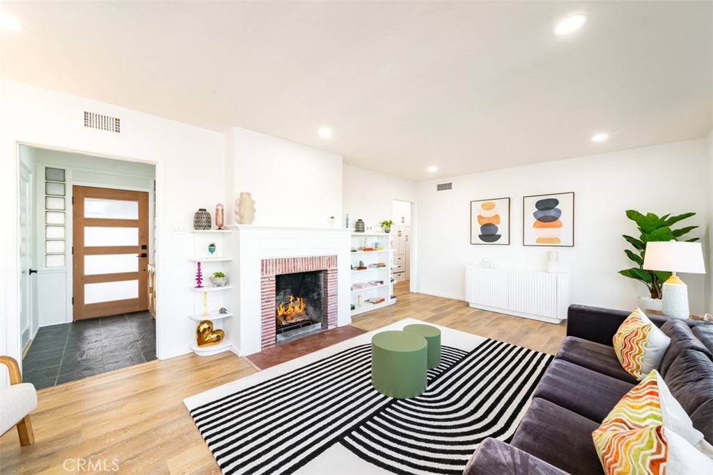 San Pedro, CA 90731,2804 S Peck AVE