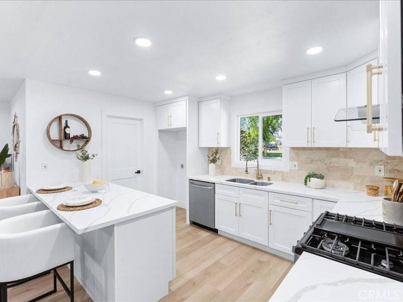 Upland, CA 91786,405 S Shasta WAY