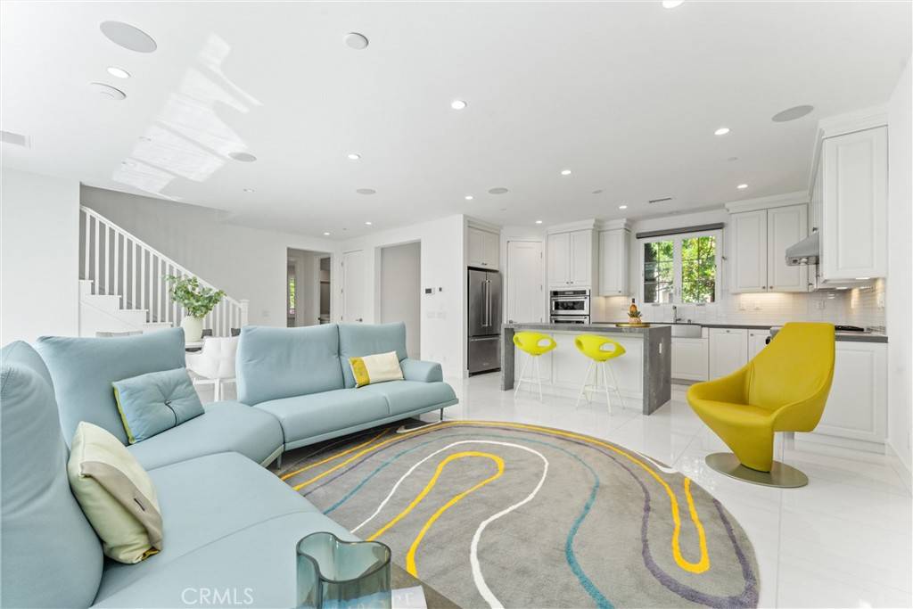 Irvine, CA 92602,125 Toretta