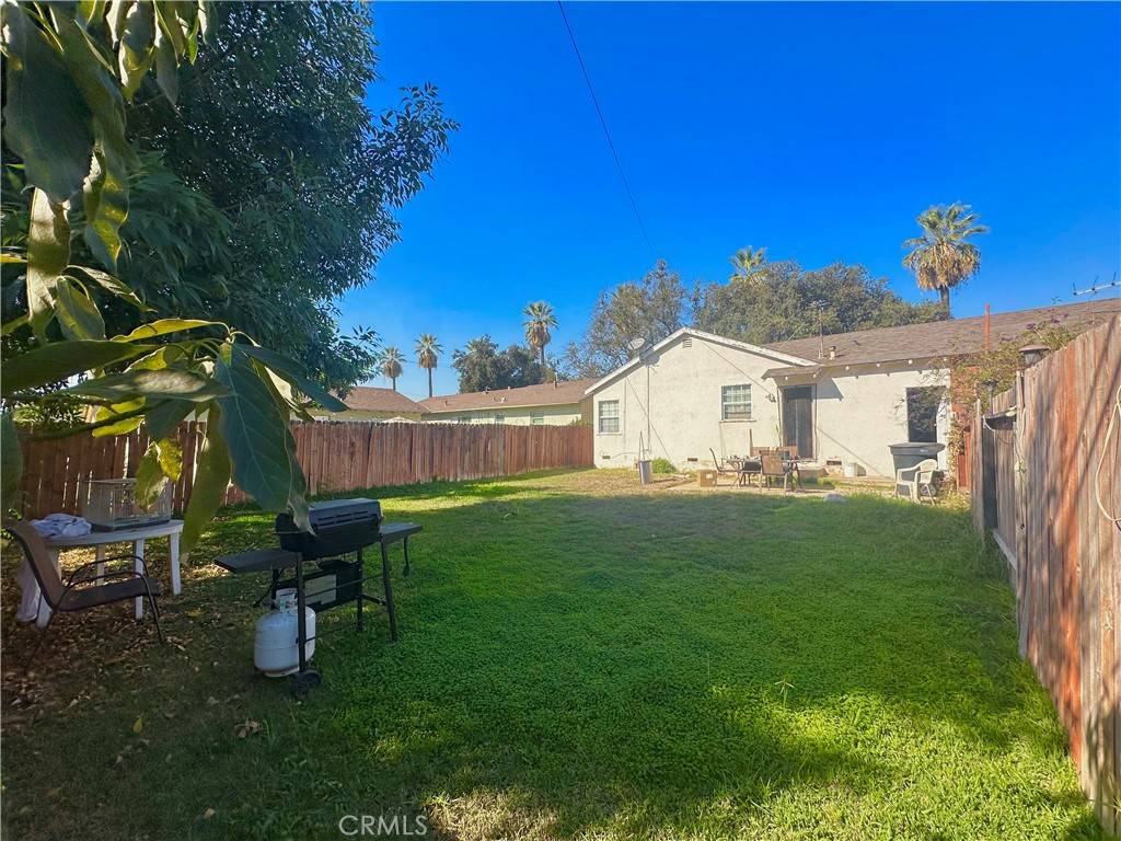 Covina, CA 91723,260 E Puente St