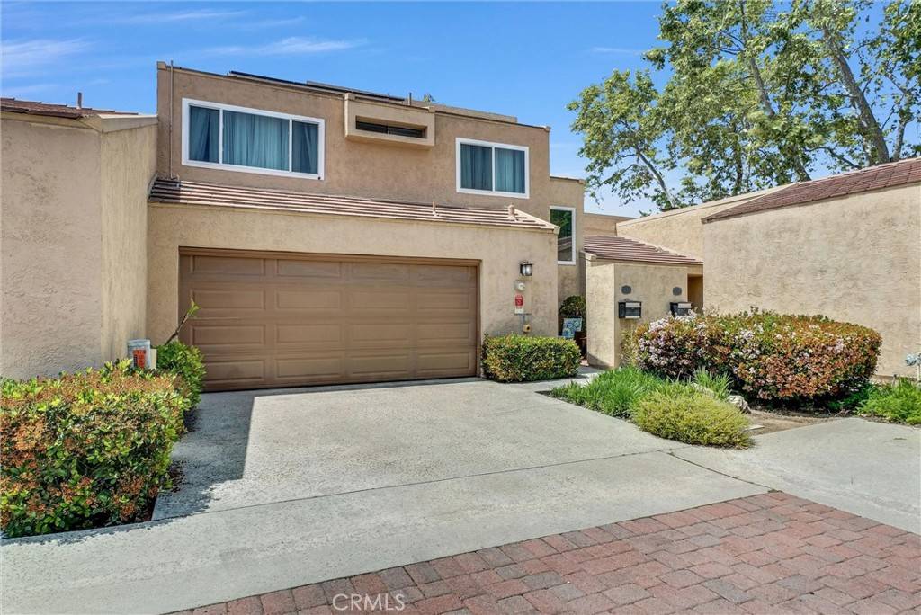 Yorba Linda, CA 92886,4780 Escalona Plz