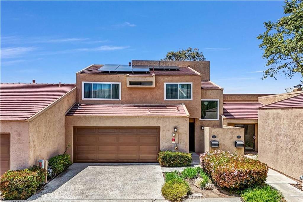 Yorba Linda, CA 92886,4780 Escalona Plz