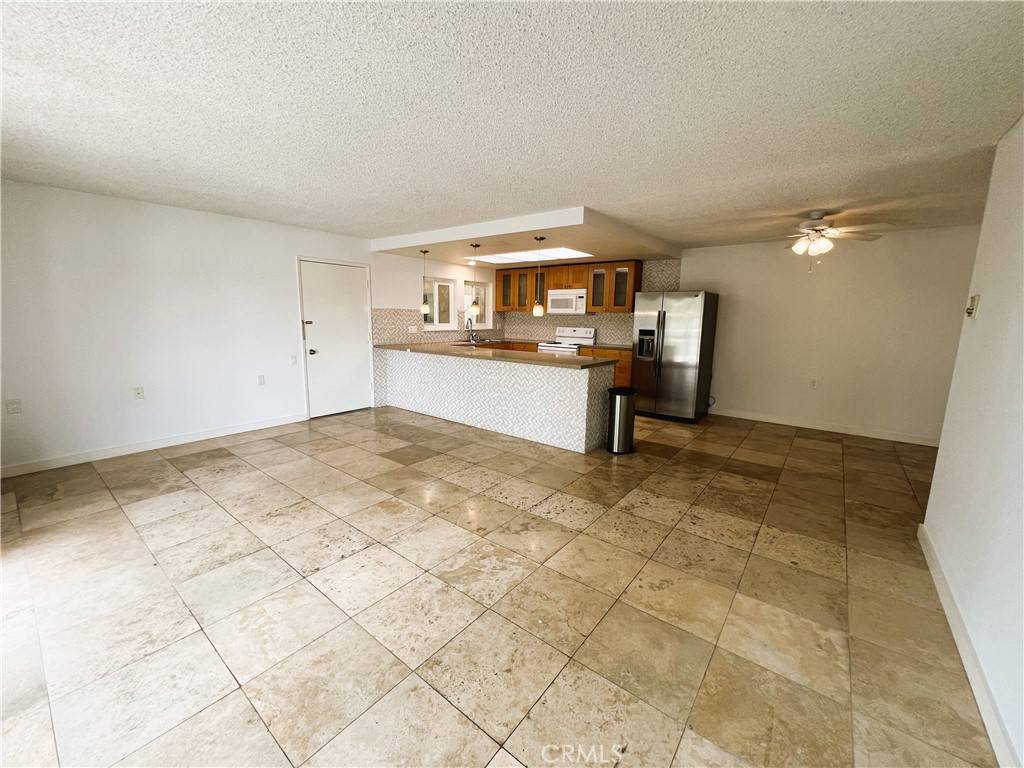 Laguna Woods, CA 92637,2265 Via Puerta #N
