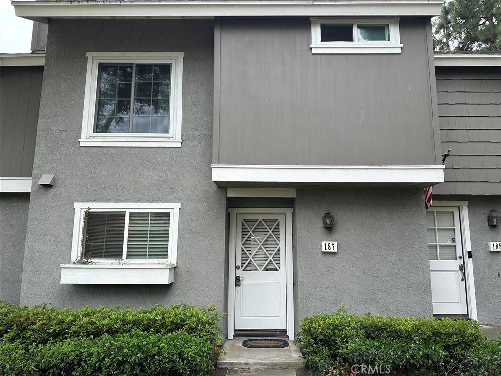 Irvine, CA 92614,187 Rockwood #64