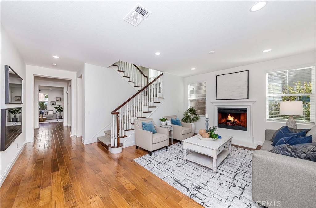 Ladera Ranch, CA 92694,5 Tango LN