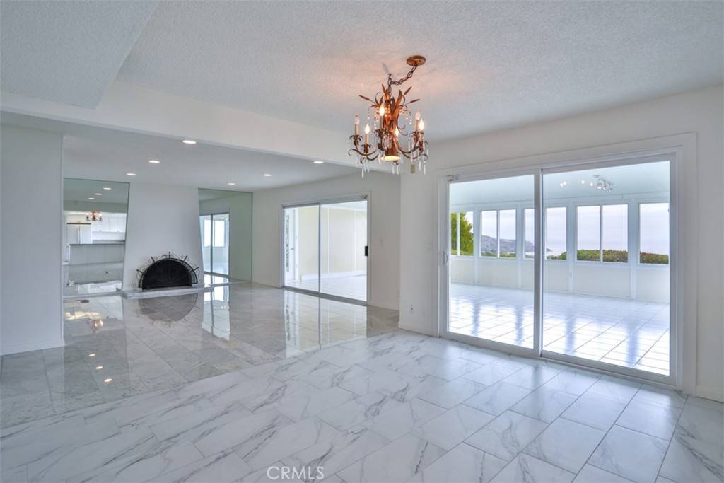 Rancho Palos Verdes, CA 90275,30626 Via La Cresta