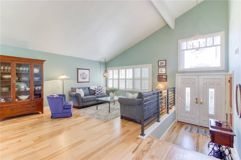 Seal Beach, CA 90740,4317 Candleberry