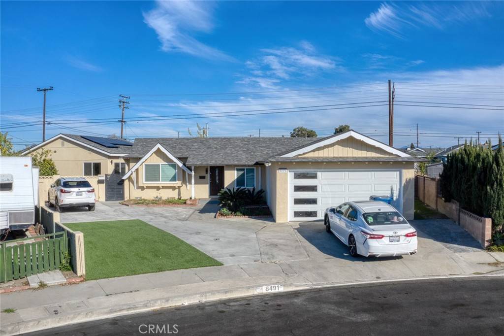 Westminster, CA 92683,8491 Emerado PL