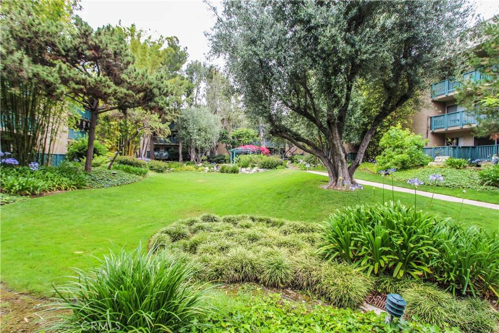 Long Beach, CA 90814,552 N Bellflower BLVD #302