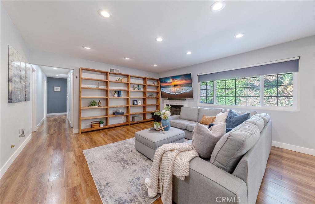 Fullerton, CA 92835,1517 Mimosa PL