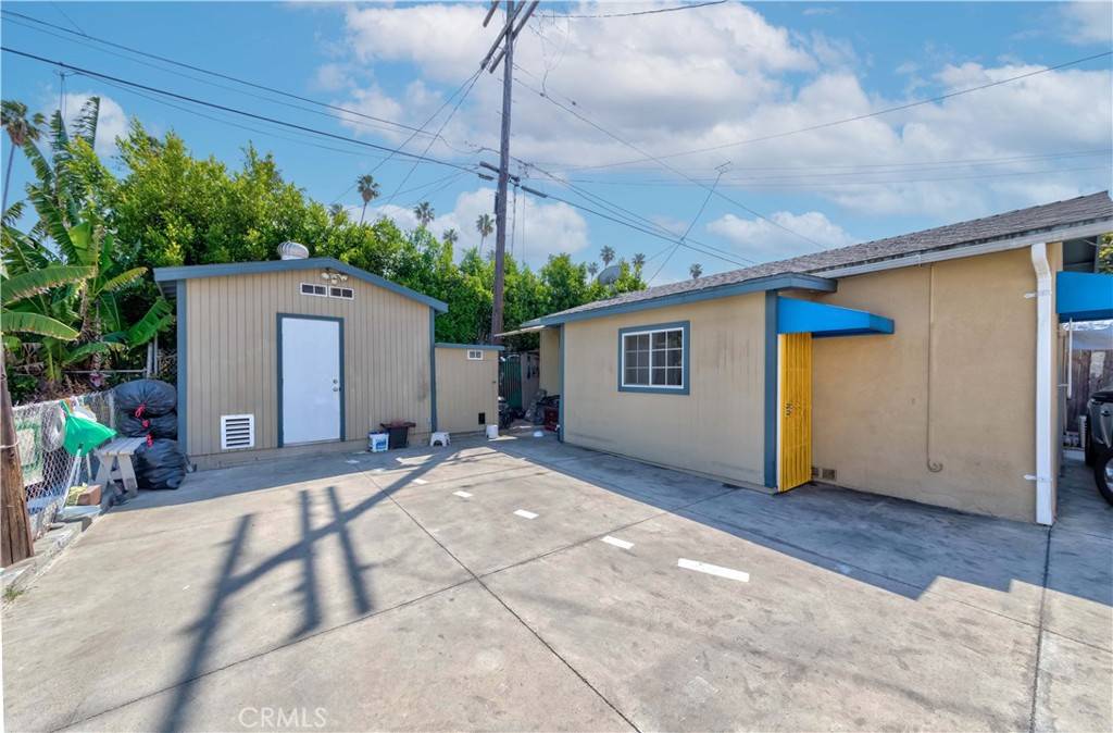 Los Angeles, CA 90004,236 N Catalina ST