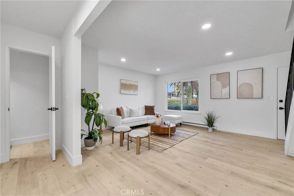 Stanton, CA 90680,11050 Camden Way