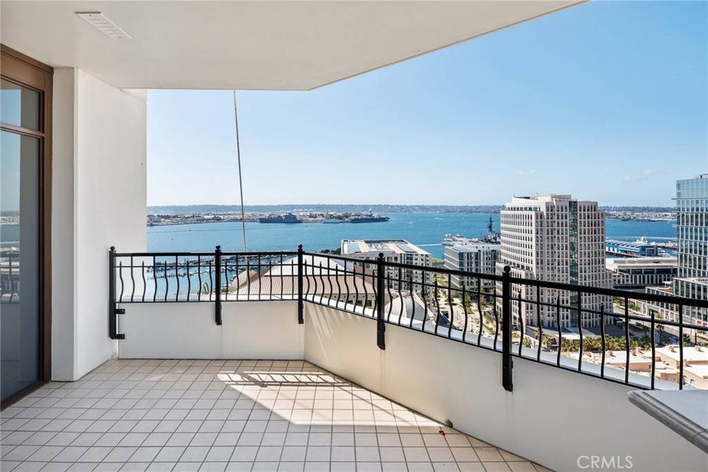 San Diego, CA 92101,700 W Harbor DR #2301