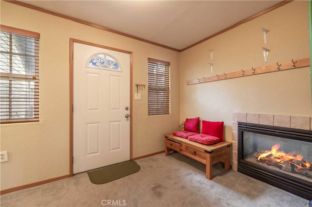 Sugarloaf, CA 92386,363 Cedar LN