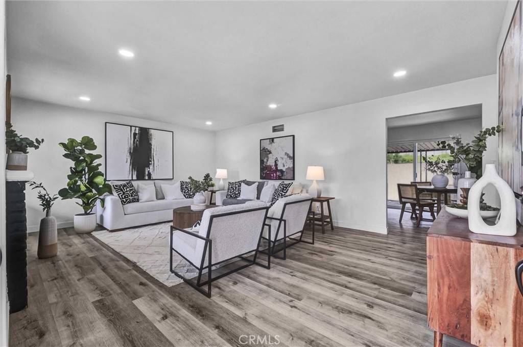 Carson, CA 90745,1526 E Bach ST
