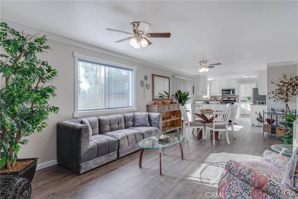 Vista, CA 92084,329 Nicole DR