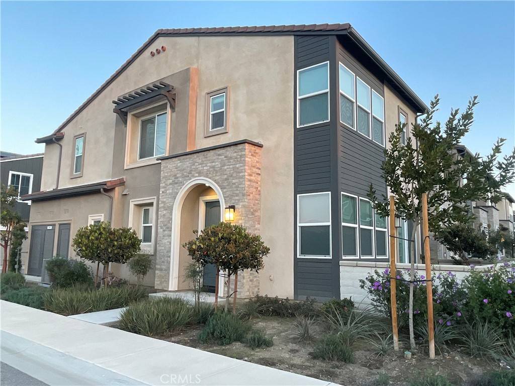 Ontario, CA 91761,3601 E Moonlight ST #25