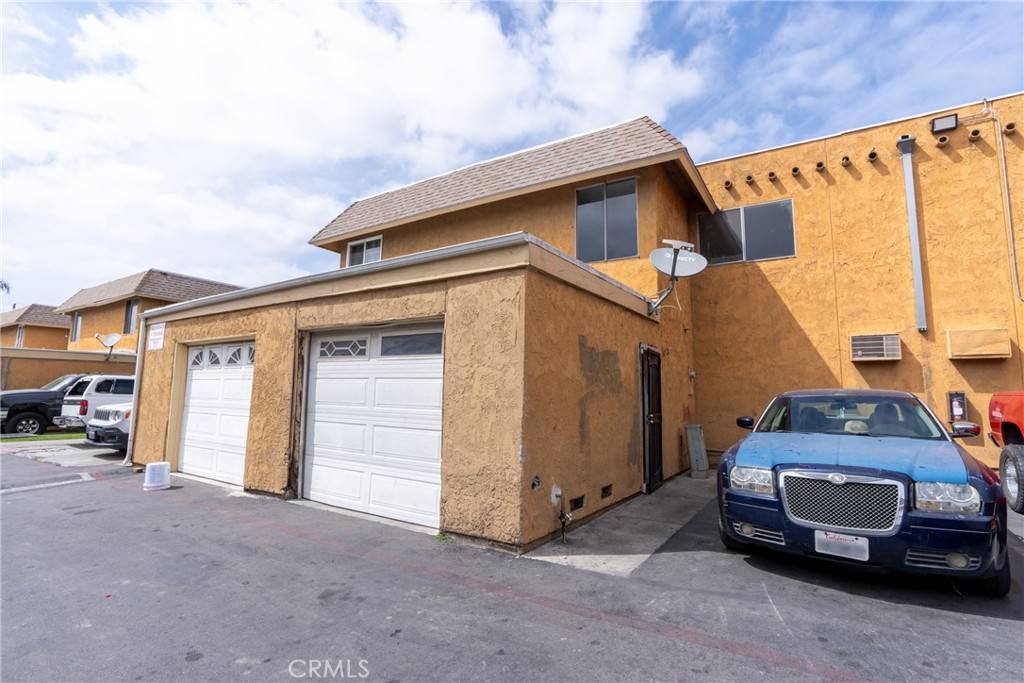 Santa Ana, CA 92705,1268 E Mcfadden AVE #C