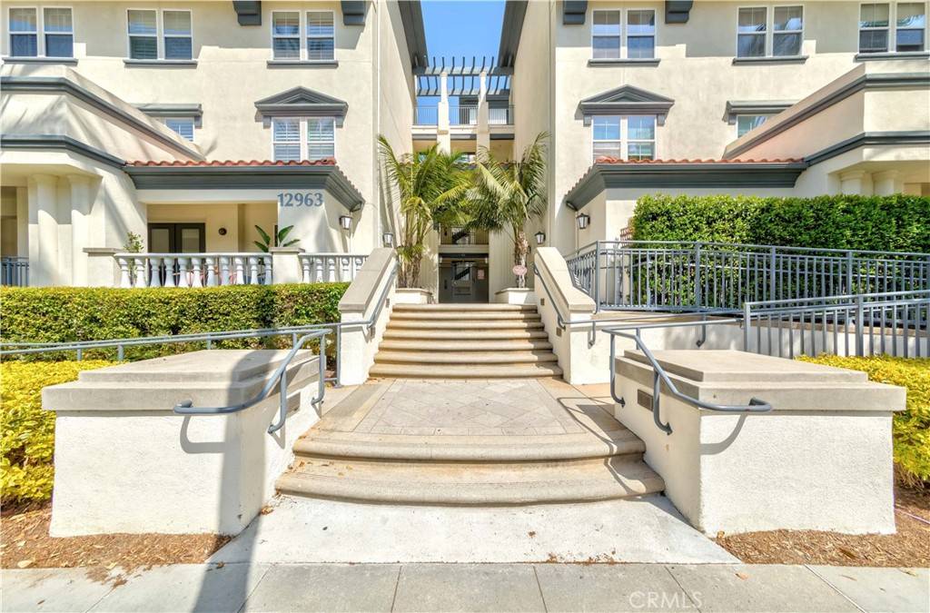 Playa Vista, CA 90094,12963 Runway RD #414