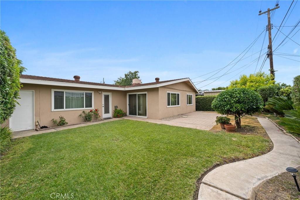Costa Mesa, CA 92626,2896 Baker Street