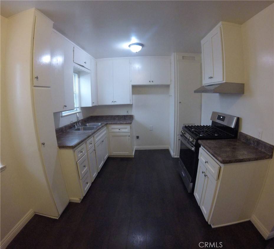 Long Beach, CA 90810,1243 19th ST W