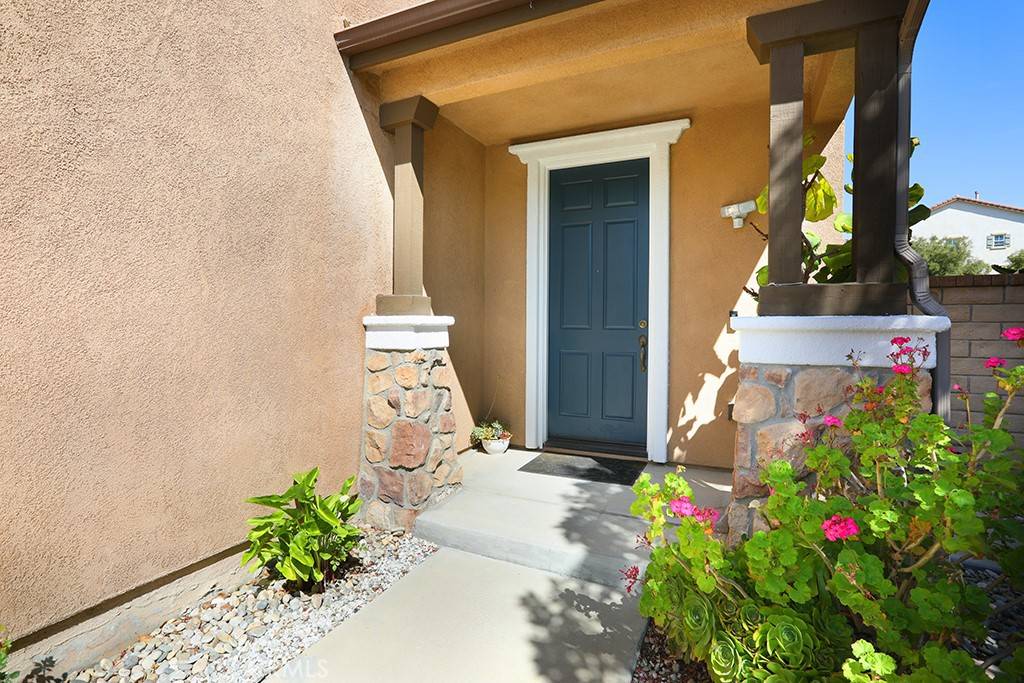 Saugus, CA 91350,20059 Christopher LN